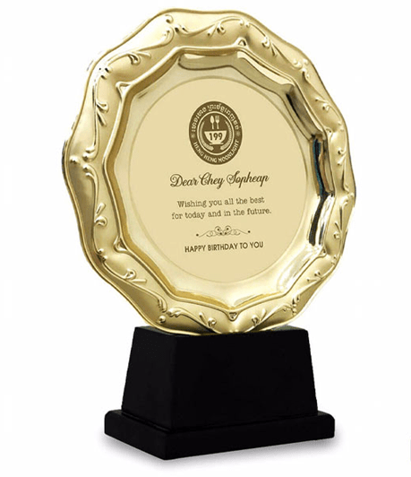 bảng vinh danh mạ vàng 7