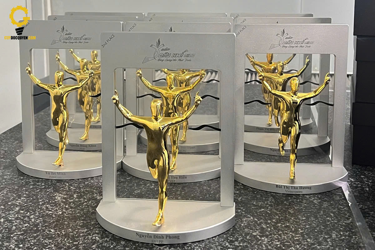 cup-giai-chay-noi-bo-cong-ty