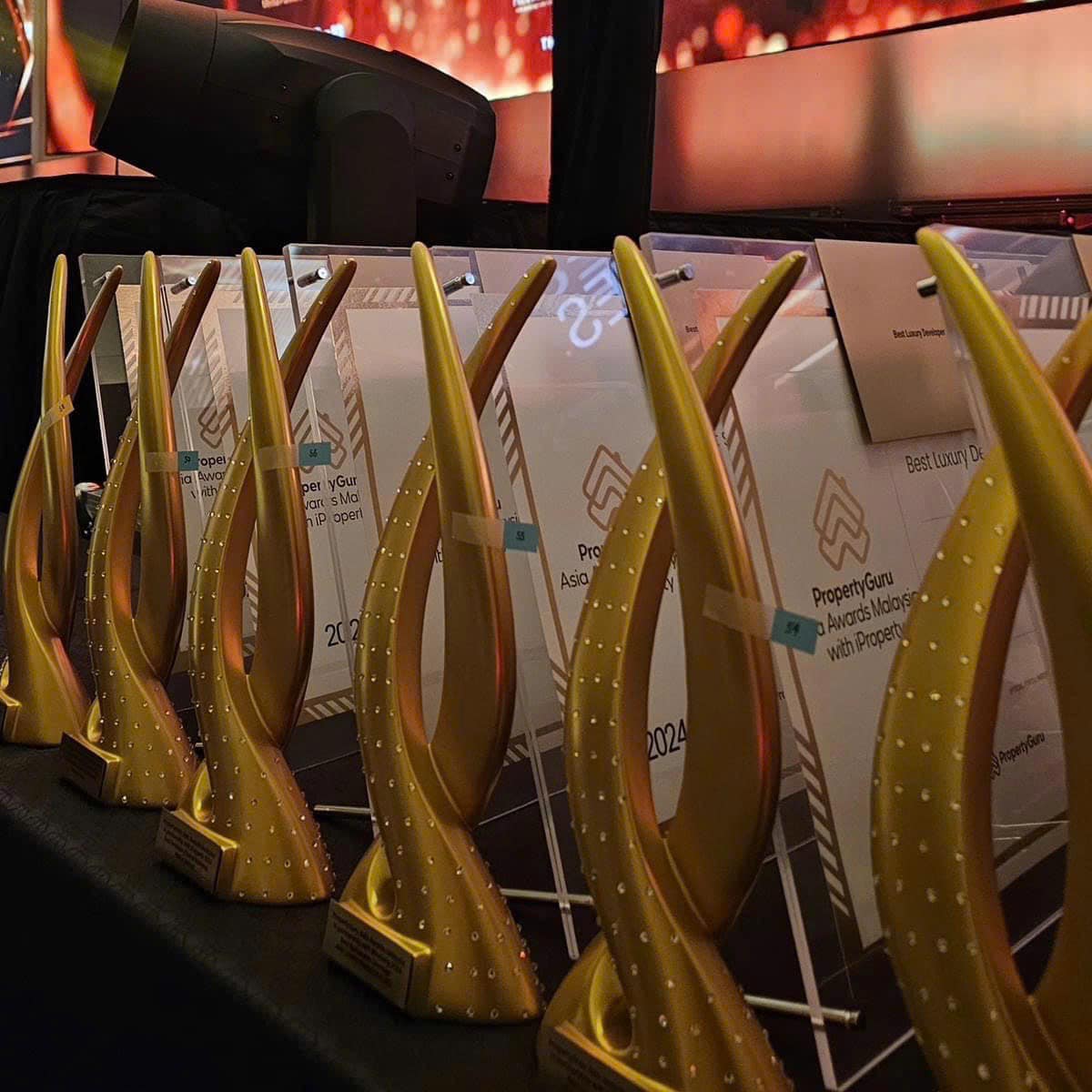 cup-moi-gioi-bat-dong-san