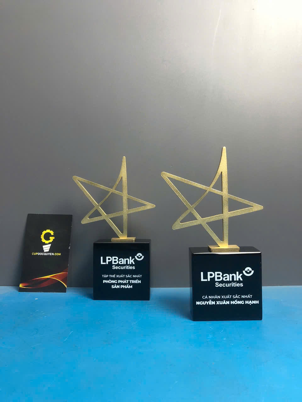 cup-ngan-hang-hinh-ngoi-sao