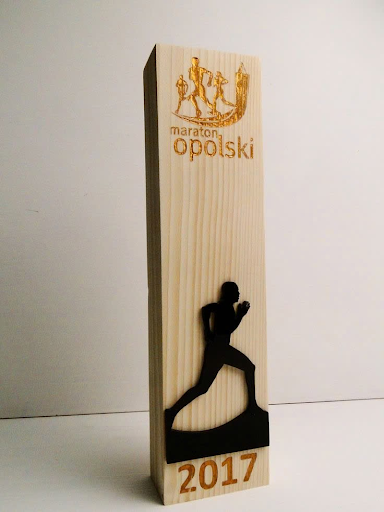 Cup-the-thao-theo-yeu-cau