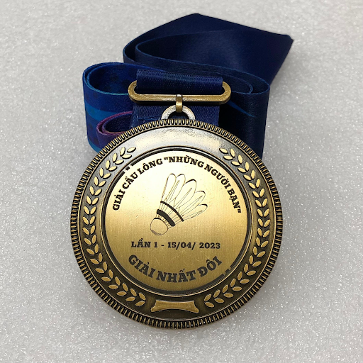 Huy-chuong-cau-long