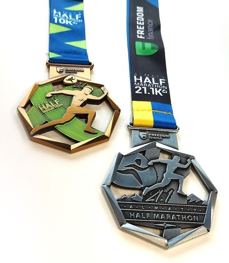 huy-chuong-finisher-marathon