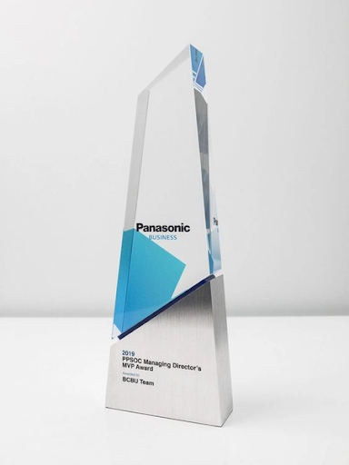 Lam-ky-niem-chuong-theo-yeu-cau