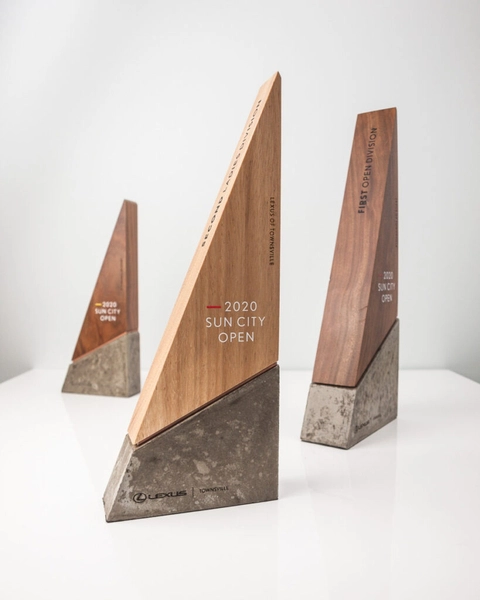 mẫu cúp vinh danh gỗ đẹp 3