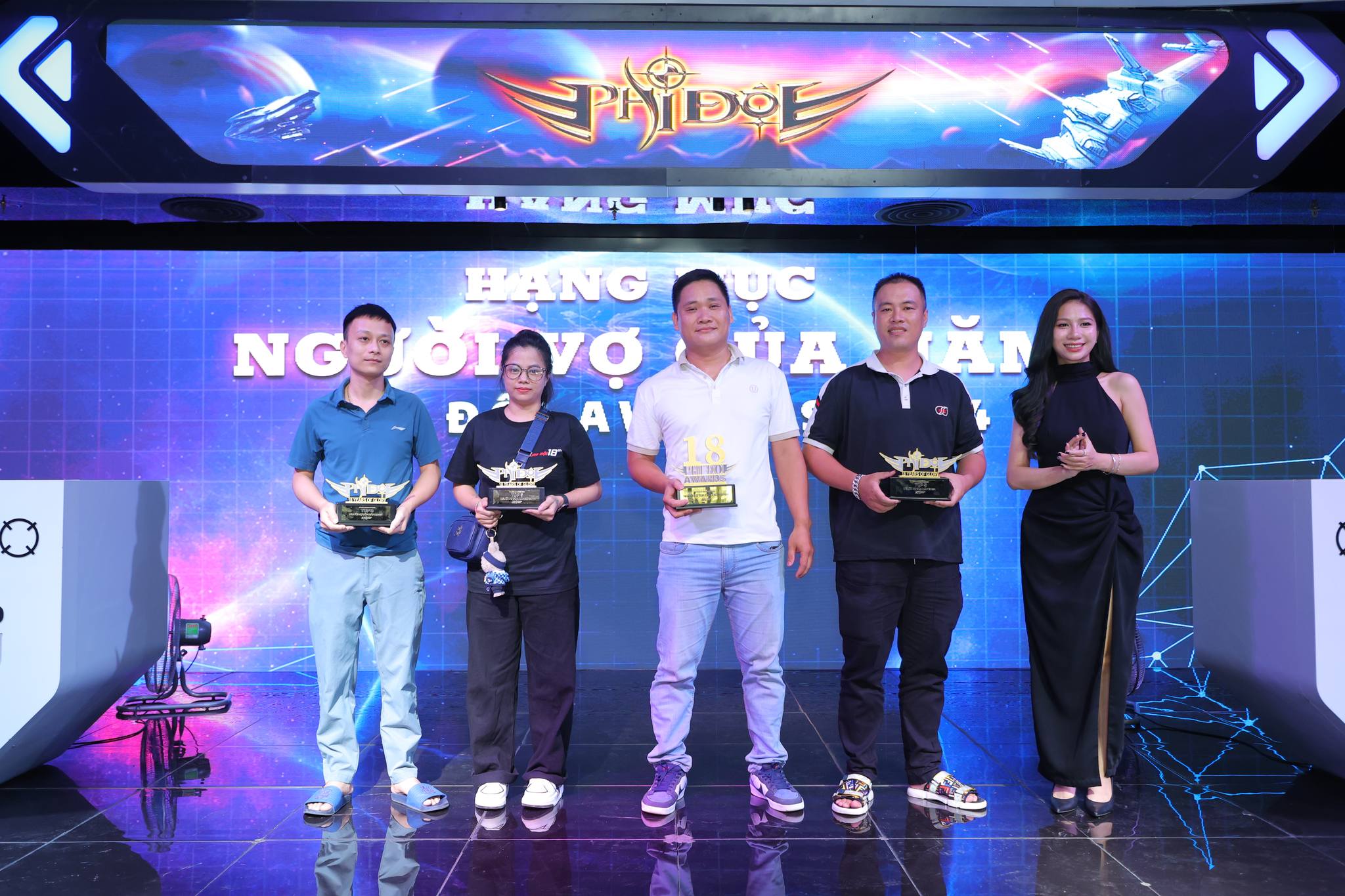 vinh-danh-trong-esport