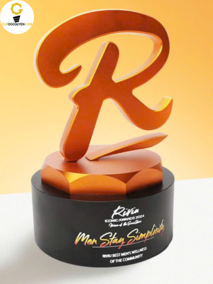 cúp vinh danh hình chữ cái R logo