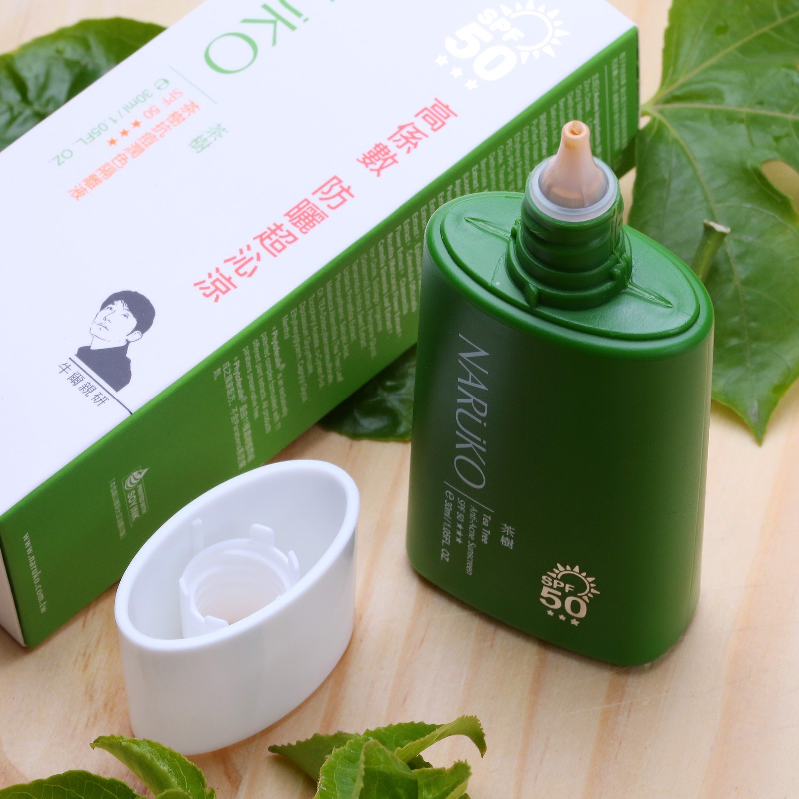 Kem chống nắng Naruko Tea Tree Anti–Acne Sunscreen SPF50 PA+++ 30ml 1