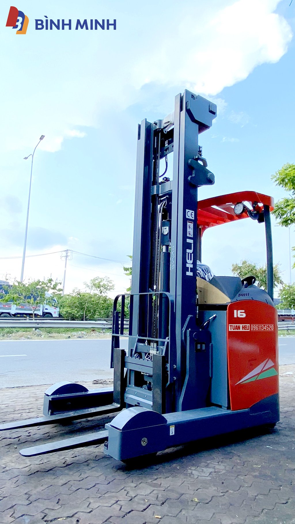 XE NÂNG ĐIỆN REACH TRUCK HELI NGỒI LÁI 1.6 TẤN