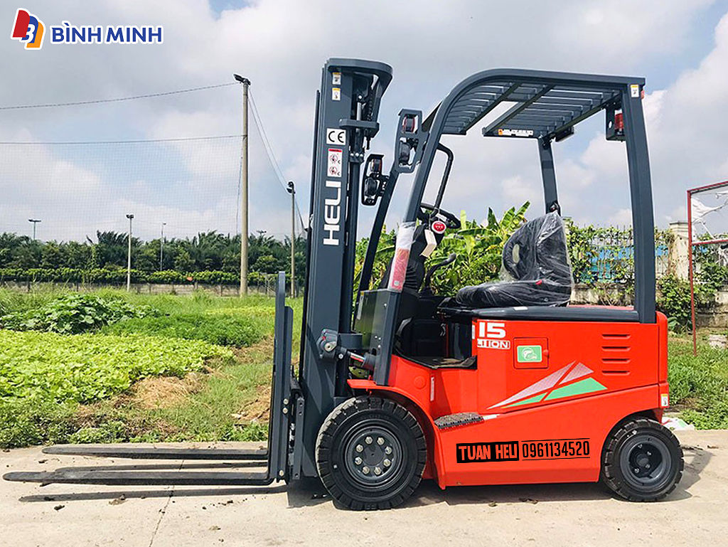 Xe nâng Lithium 1,5 tấn HELI