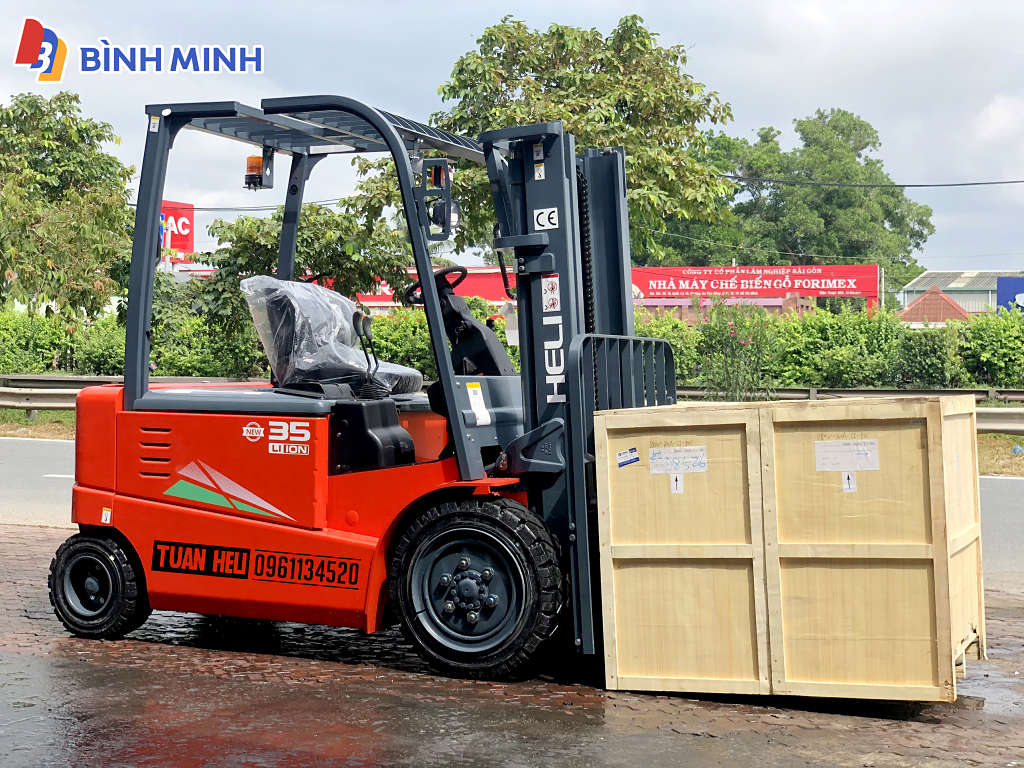 xe nâng lithium 3,5 tấn heli