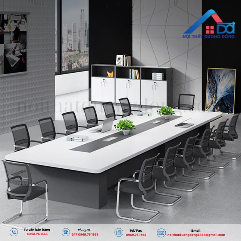 Bàn làm việc chân gỗ tại Nội Thất Đông Dương