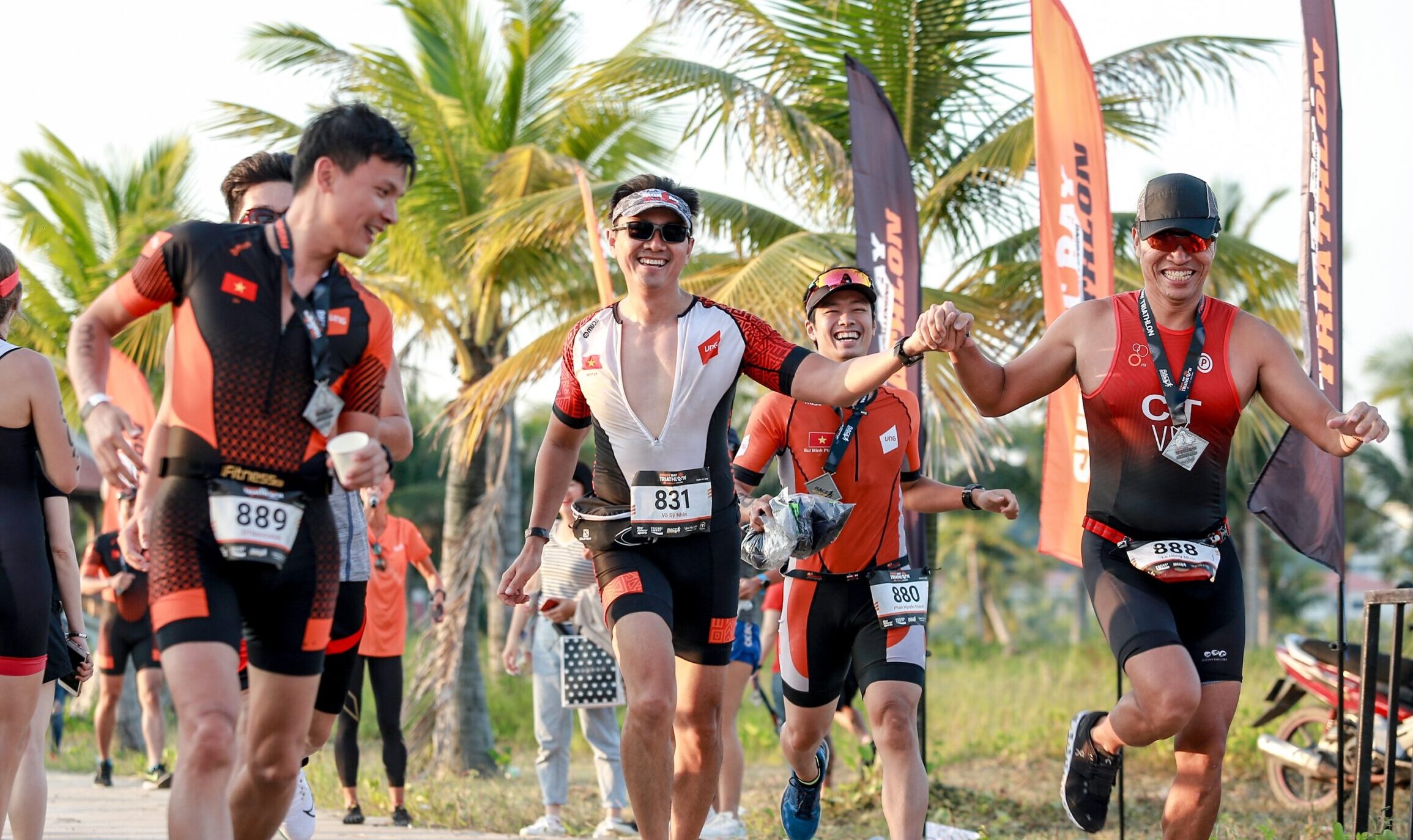 Giải chạy bộ Sunset Bay Triathlon 2021