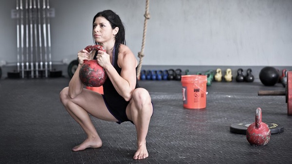 Bài tập Goblet Squat