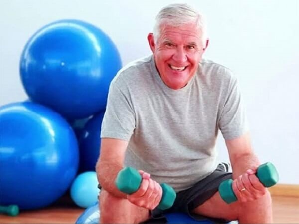 Bài tập nâng tạ nhẹ nhàng