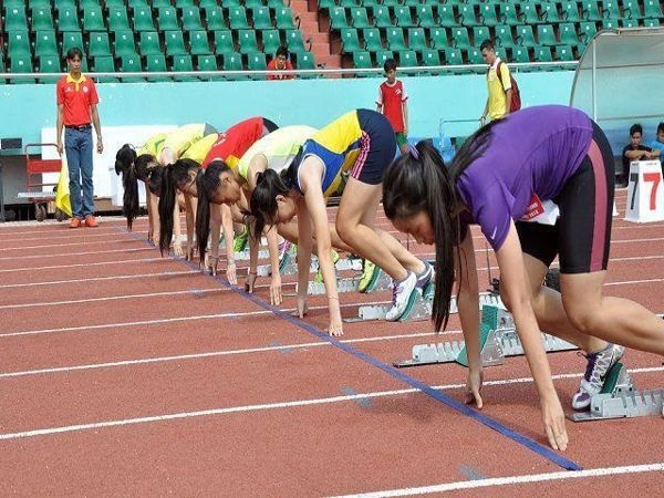 Giai đoạn đầu tiên là xuất phát