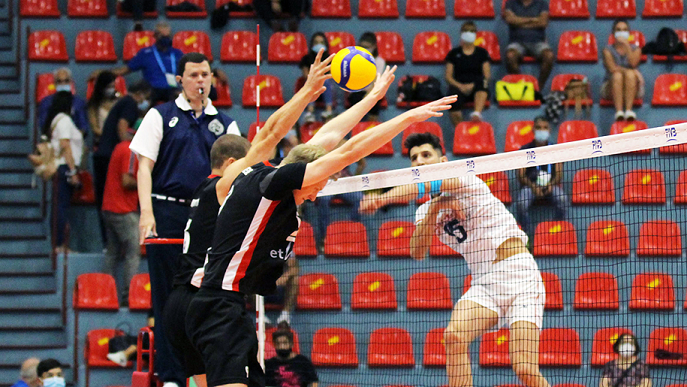 Lỗi tiếp cận bóng nhanh