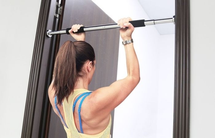 Mua dụng cụ xà đơn tập ở nhà ở đâu uy tín