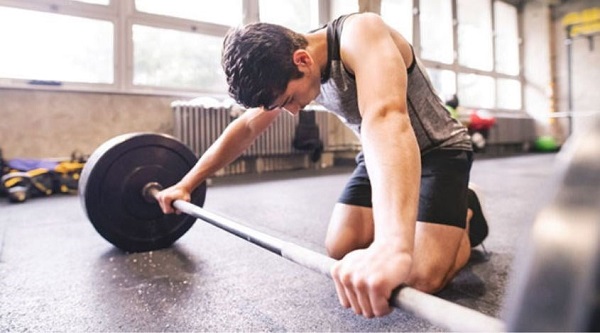 Vì sao khi tập luyện lại bị chuột rút