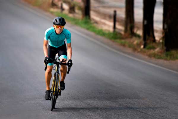 Đạp xe nhanh  đạp xe chậm có nhiều lợi ích tác hại