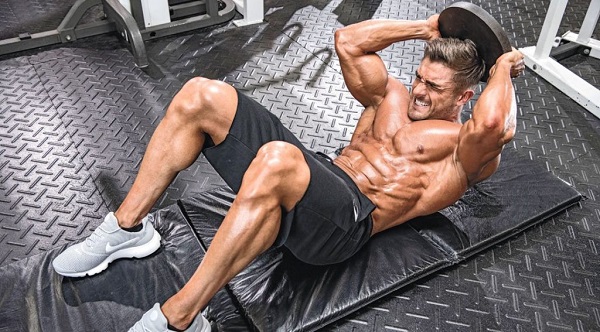 Có nên tiếp tục tập luyện khi bị đau cơ