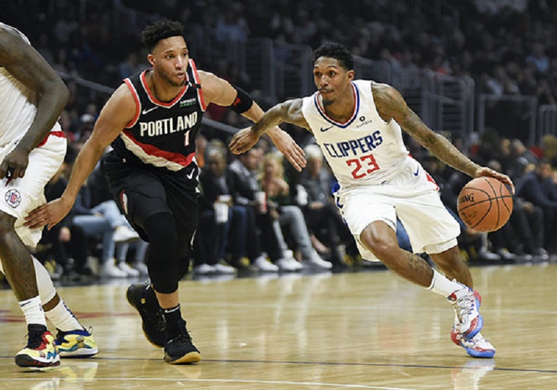 Cần chuẩn bị đầy đủ trang thiết bị hộ thân khi chơi bóng rổ