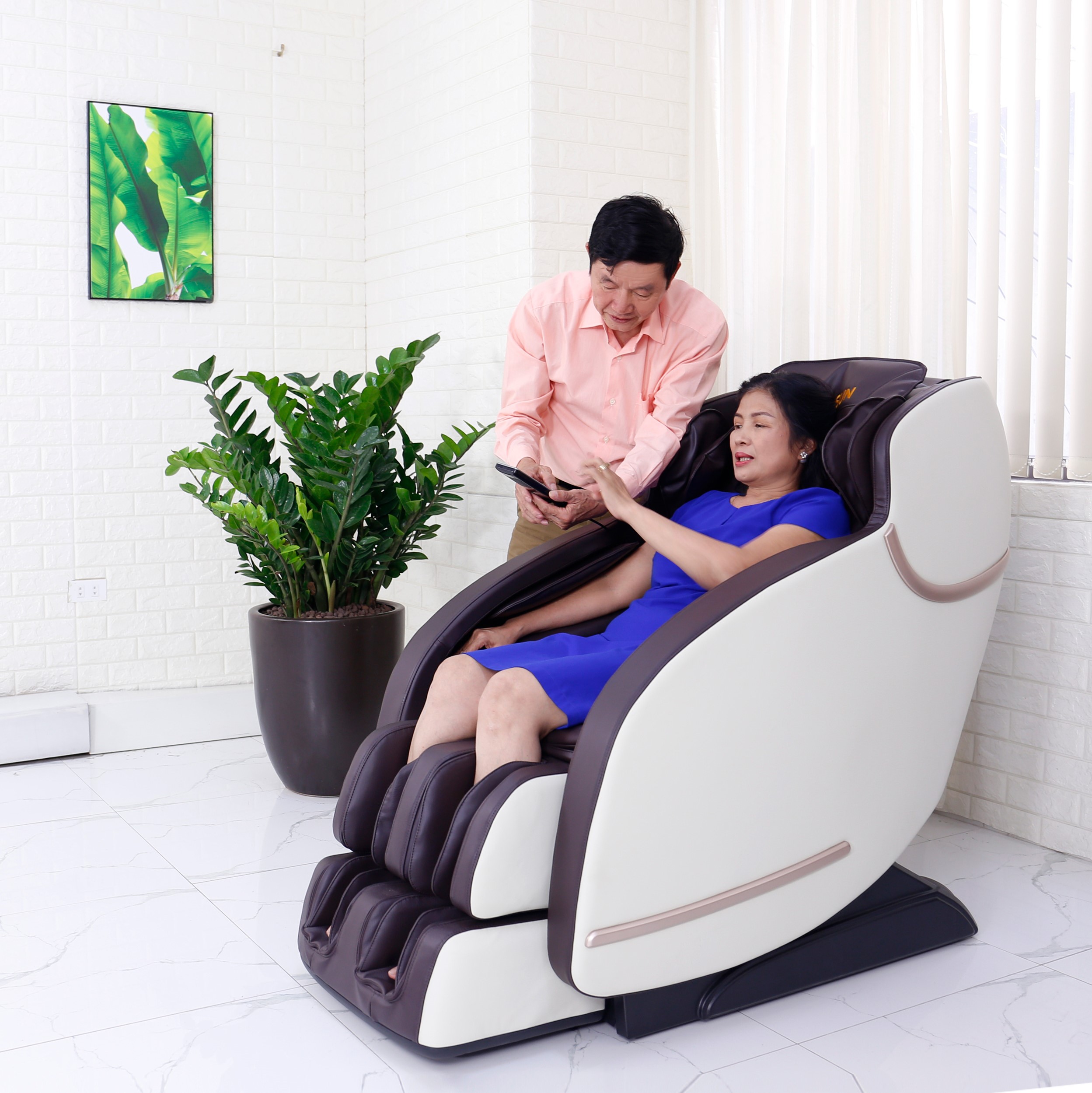 Khách hàng trải nghiệm về ghế massage toàn thân OSUN SK-39