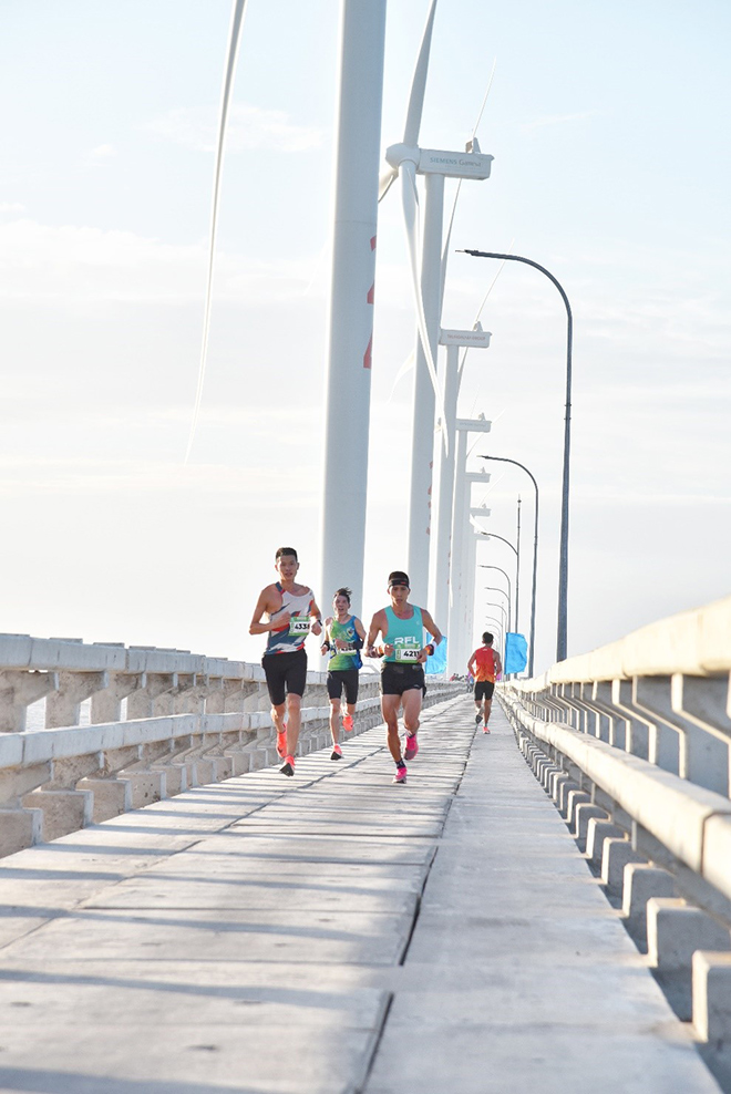 Giải Marathon Trung Nam với chủ đề “Vượt trùng khơi” – Tự hào chạy trên vùng biển quê hương