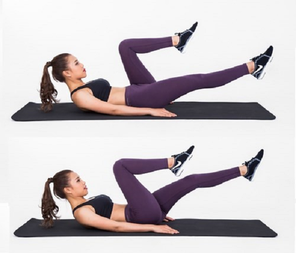 Bài tập gập bụng đạp xe