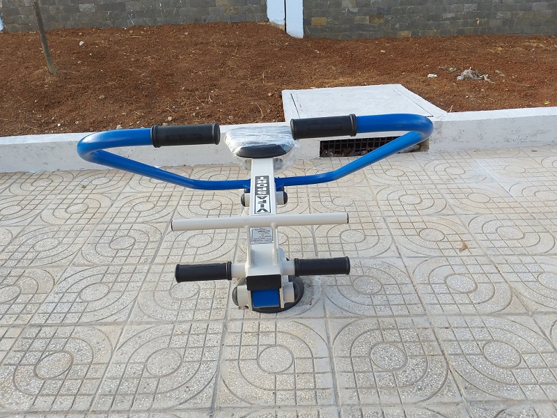 Hình ảnh máy tập chèo thuyền toàn thân thực tế