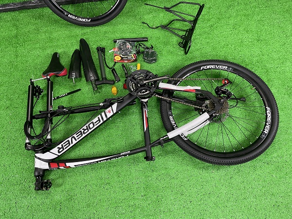 Tháo lắp các bộ phận xe đạp lại từ đầu