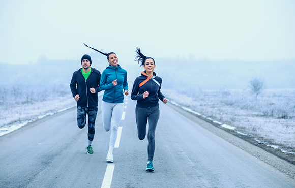 Mặc gì khi chạy bộ vào mùa đông