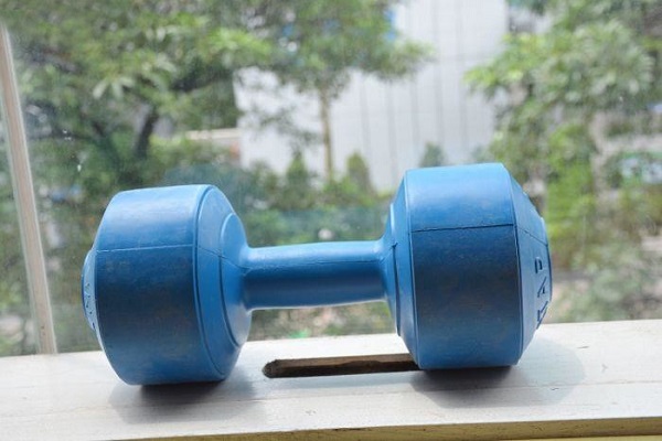 Loại tạ tay nhựa 20kg