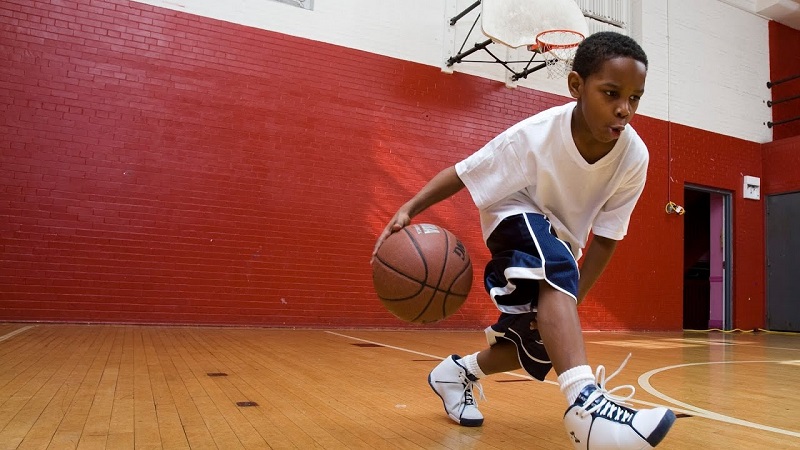 Học cách điều khiển quả bóng