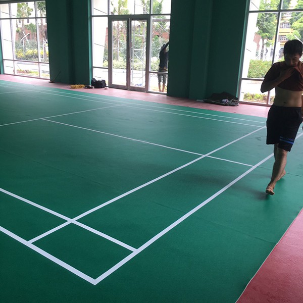 Thi công sân cầu lông tại bệnh viện 108