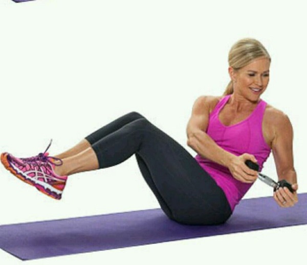 Bài tập vặn hông cùng với tạ đơn - Dumbbell Russian Twist