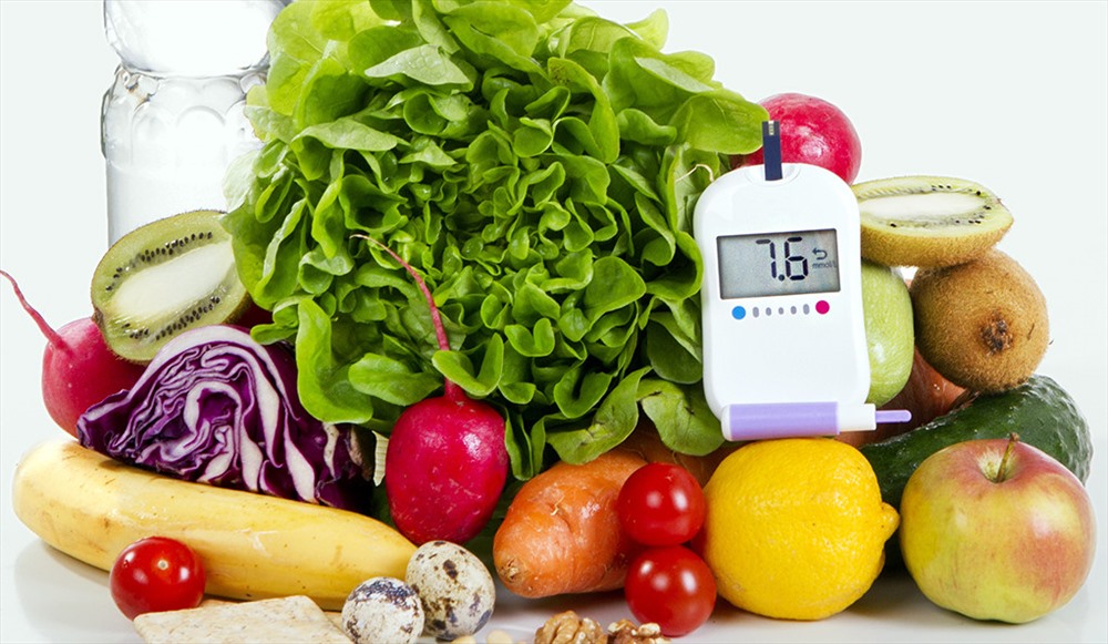 Chế độ dinh dưỡng và bổ sung nước đầy đủ cho cơ thể