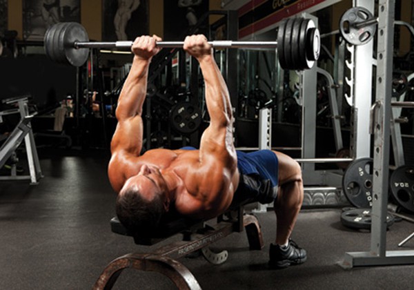 Bài tập Close Grip Barbell Bench Press (đẩy tạ đòn trên ghế)