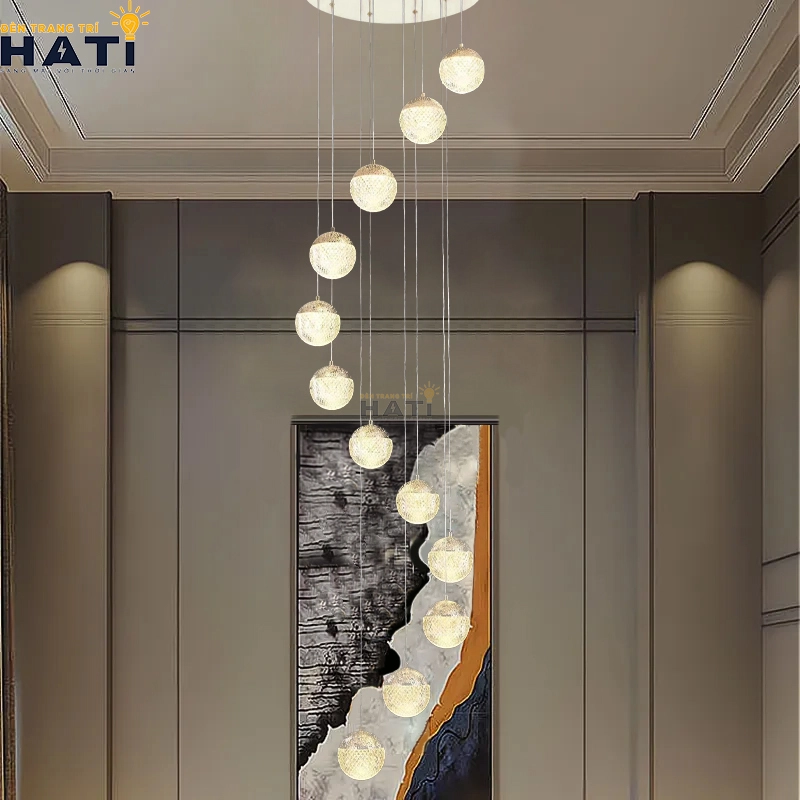 Đèn thả phòng khách hiện đại không chỉ là một vật dụng chiếu sáng mà còn là một phần quan trọng