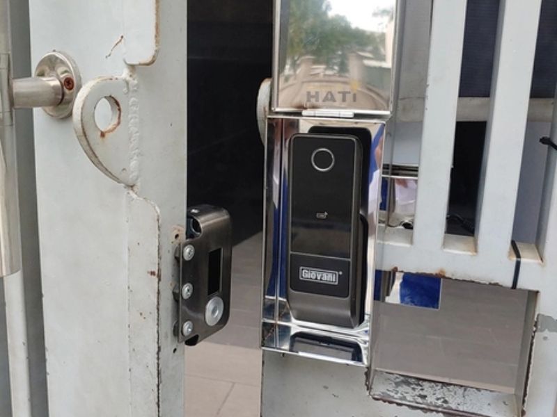 Giovani là thương hiệu khóa đến từ Hàn Quốc, nổi bật với thiết kế sang trọng và chất liệu cao cấp