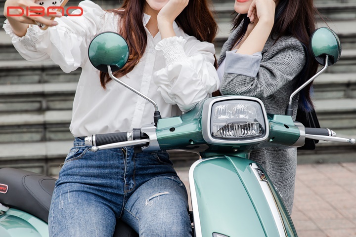 Các đường vuốt tại đầu xe, thân xe Dibao Pansy SQ dạng tròn mềm mại, tạo cảm giác nữ tính