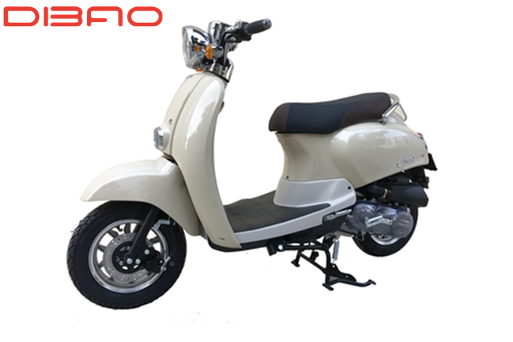 Xe 50cc màu trắng CREER