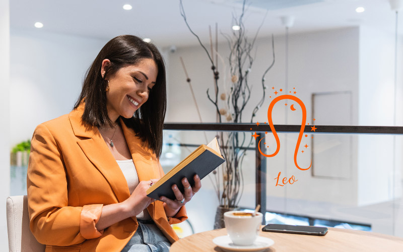 cung sư tử không hợp màu gì