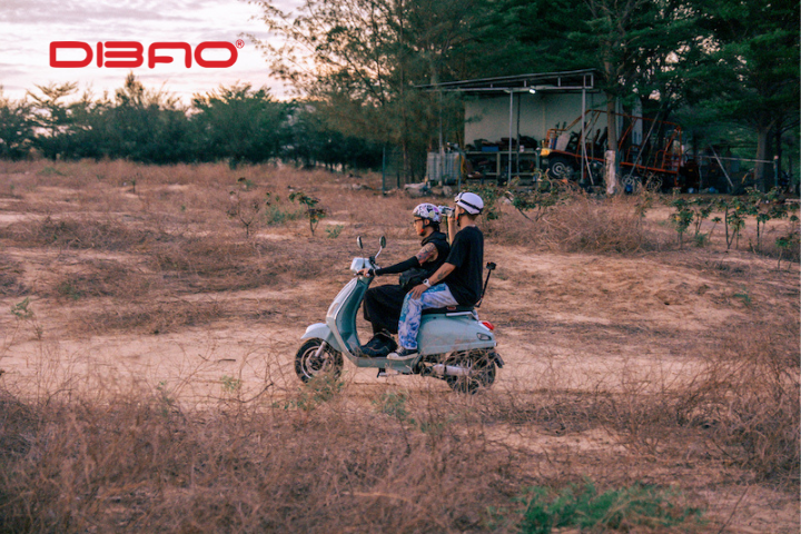 Để đảm bảo an toàn khi lái xe máy thì bạn cần phải điều khiển tay ga một cách nhẹ nhàng