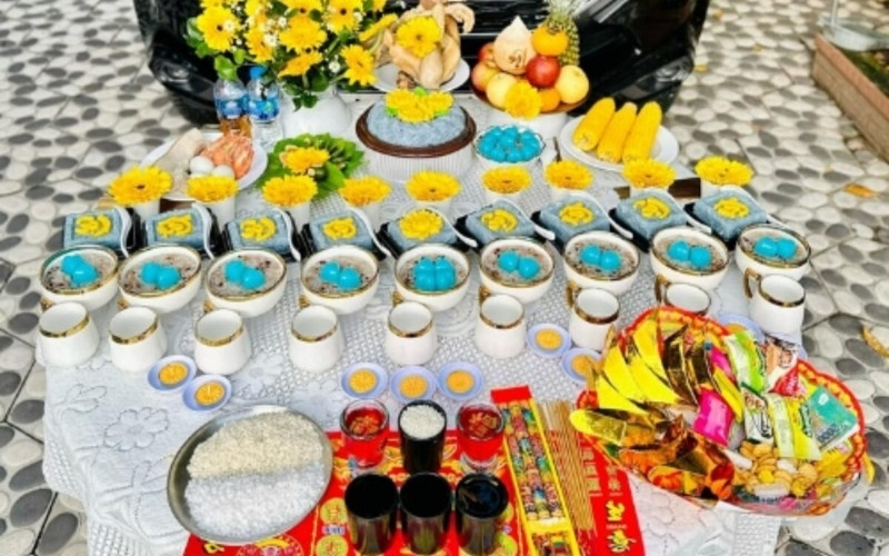 Cúng xe vào ngày mùng 2 và 16 hàng tháng