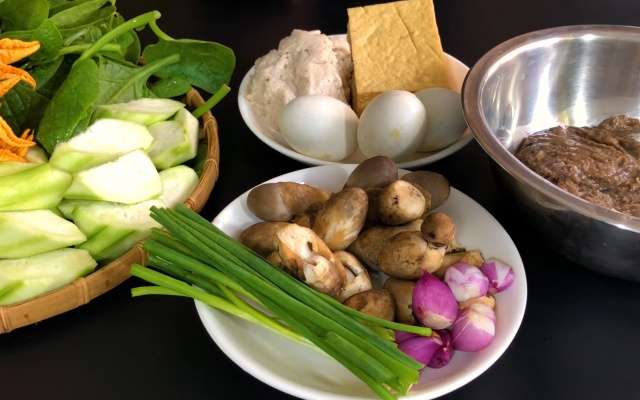 Nguyên liệu chính nấu món lẩu cua đồng