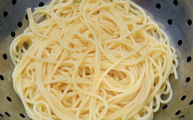 Bật mí 3 cách nấu mì ý spaghetti sốt bò bằm ngon đơn giản