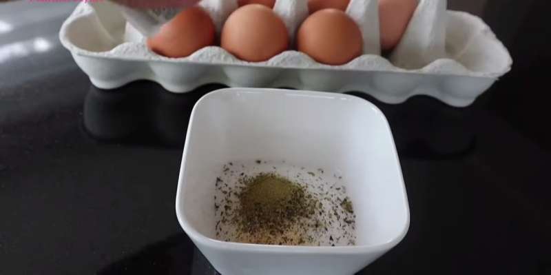 3 cách làm trứng muối thơm ngon, đơn giản tại nhà