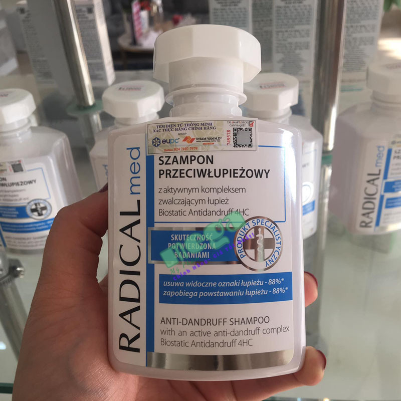 Radical Med Anti Dandruff Shampoo