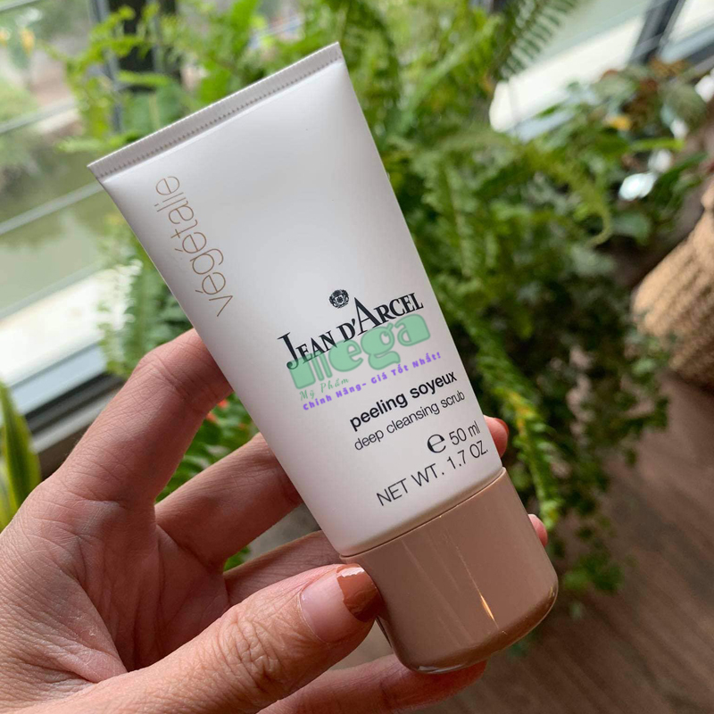 Jean D'arcel Deep Cleansing Scrub